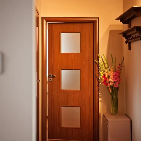 Apartament Wojskowa