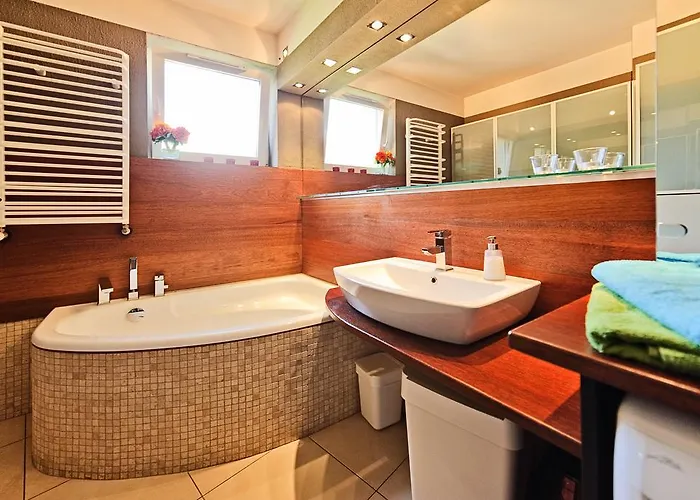 Apartament Wojskowa Apartment *